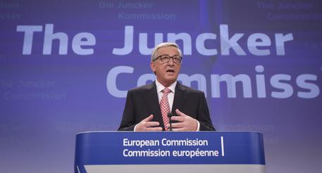 jun 1 - UE:  JUNCKER, A 9 DONNE PORTAFOGLI CHIAVE