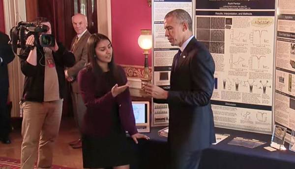 RUCHI 
 PANDYA, A SOLI 18 ANNI INVENTA UNA NANOTECNOLOGIA CHE PREVEDE 
 L'ARRESTO CARDIACO
 (E CONQUISTA OBAMA) 2 rp - RUCHI 
 PANDYA, A SOLI 18 ANNI INVENTA UNA NANOTECNOLOGIA CHE PREVEDE 
 L'ARRESTO CARDIACO
 (E CONQUISTA OBAMA)