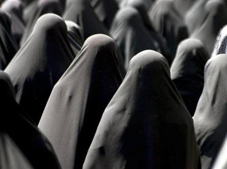 NAJLA 
 E LE ALTRE, NON DIMENTICHIAMOLE 2 lib1702 1 - NAJLA 
 E LE ALTRE, NON DIMENTICHIAMOLE