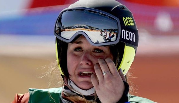 OLIMPIADI 
 INVERNALI, MOIOLI MEDAGLIA D'ORO. LA RIVINCITA DI MICHELA: "CE 
 L'HO FATTA" 2 moi - OLIMPIADI 
 INVERNALI, MOIOLI MEDAGLIA D'ORO. LA RIVINCITA DI MICHELA: "CE 
 L'HO FATTA"