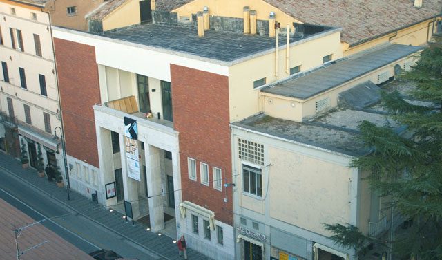 AL
TEATRO VALLE LE DONNE RACCONTANO IL CINEMA DELLE DONNE 2 tv - AL
TEATRO VALLE LE DONNE RACCONTANO IL CINEMA DELLE DONNE
