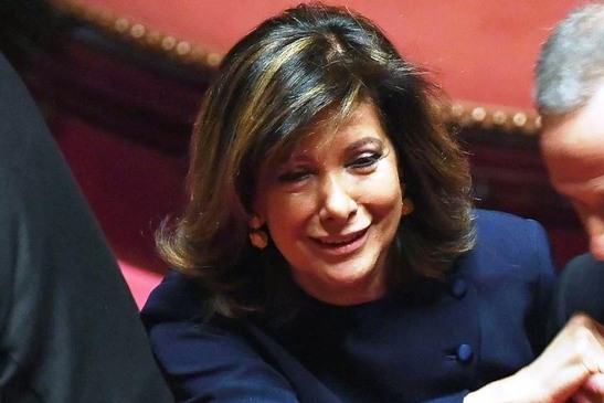 CHI
E' CASELLATI, PRIMA DONNA PRESIDENTE DEL SENATO 2 cec - CHI
E' CASELLATI, PRIMA DONNA PRESIDENTE DEL SENATO
