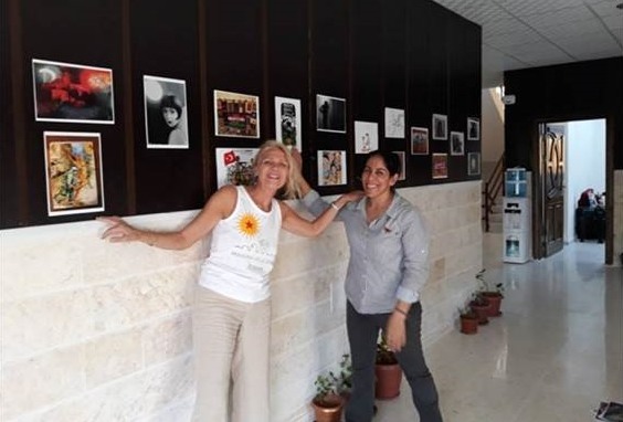 kob - APRE  UNA CASA DELLE DONNE A KOBANE