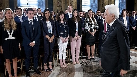 GIUSTIZIA, 
 MATTARELLA STRIGLIA I POLITICI: "IL MONDO NON E' FATTO 
 SOLO DAL GENERE MASCHILE" 2 mat - GIUSTIZIA, 
 MATTARELLA STRIGLIA I POLITICI: "IL MONDO NON E' FATTO 
 SOLO DAL GENERE MASCHILE"