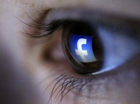 L’EX 
 MODERATRICE DI CONTENUTI FA CAUSA A FACEBOOK: “TRAUMATIZZATA, 
 HO FILTRATO POST TOSSICI”