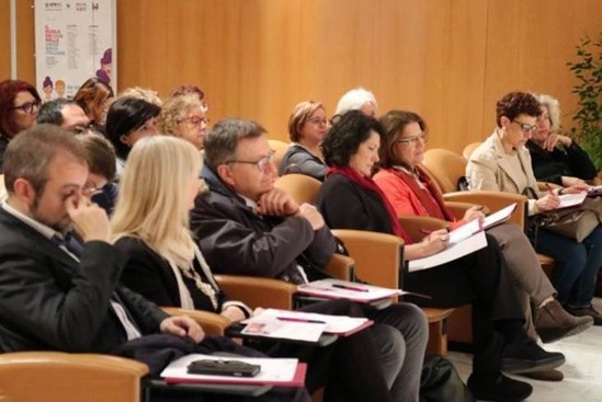 PARI 
 OPPORTUNITA', ATENEI DI TUTTA ITALIA SI CONFRONTANO A MACERATA 2 cug - PARI 
 OPPORTUNITA', ATENEI DI TUTTA ITALIA SI CONFRONTANO A MACERATA